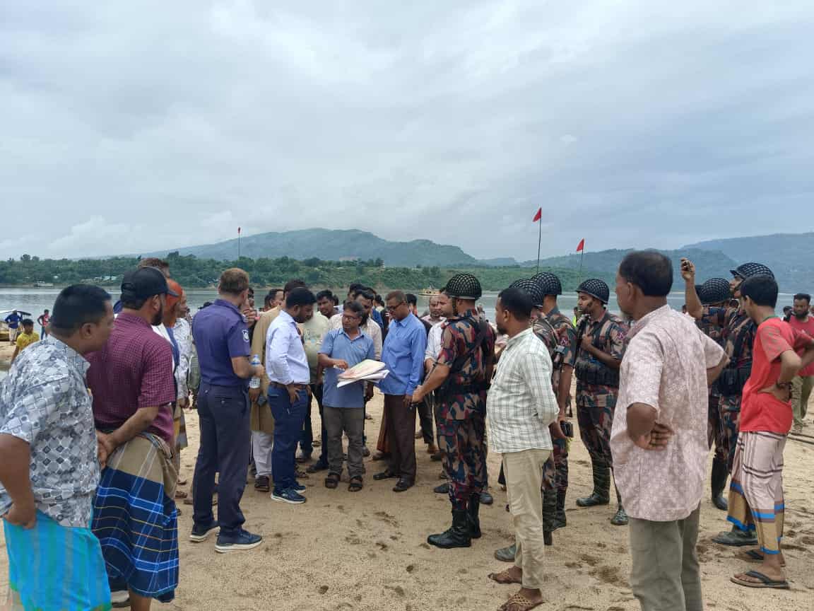 তাহিরপুরে বালু মহাল যাদুকাটা-১ এর ইজারাদারদের জায়গা নির্ধারণ করে দিলো প্রশাসন